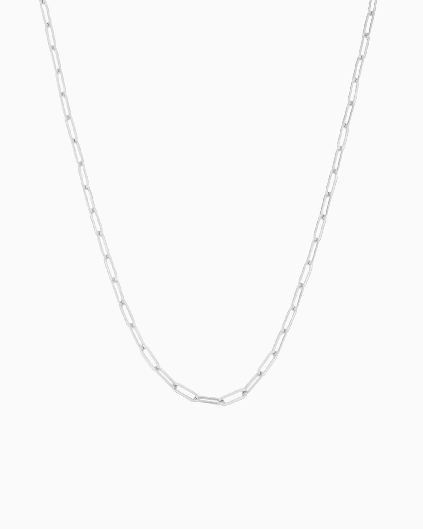 SMALL PAPERCLIP CHAIN NECKLACE