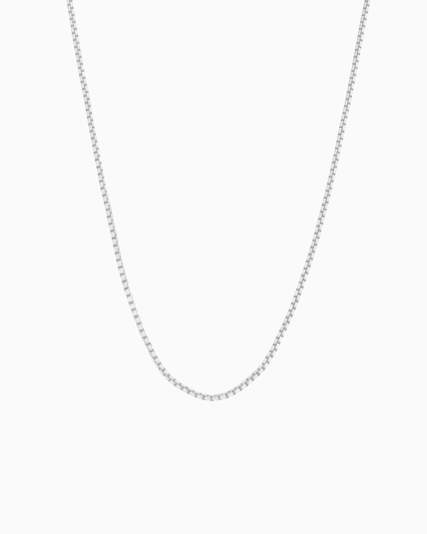 SMALL ROUND BOX CHAIN NECKLACE