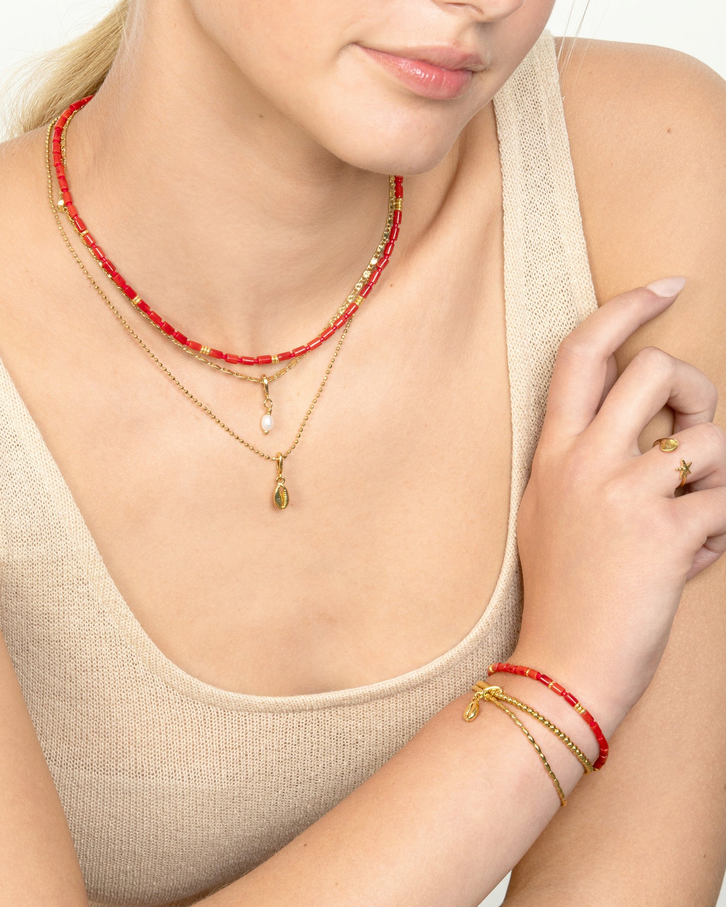 RED CORAL BEADED BRACELET