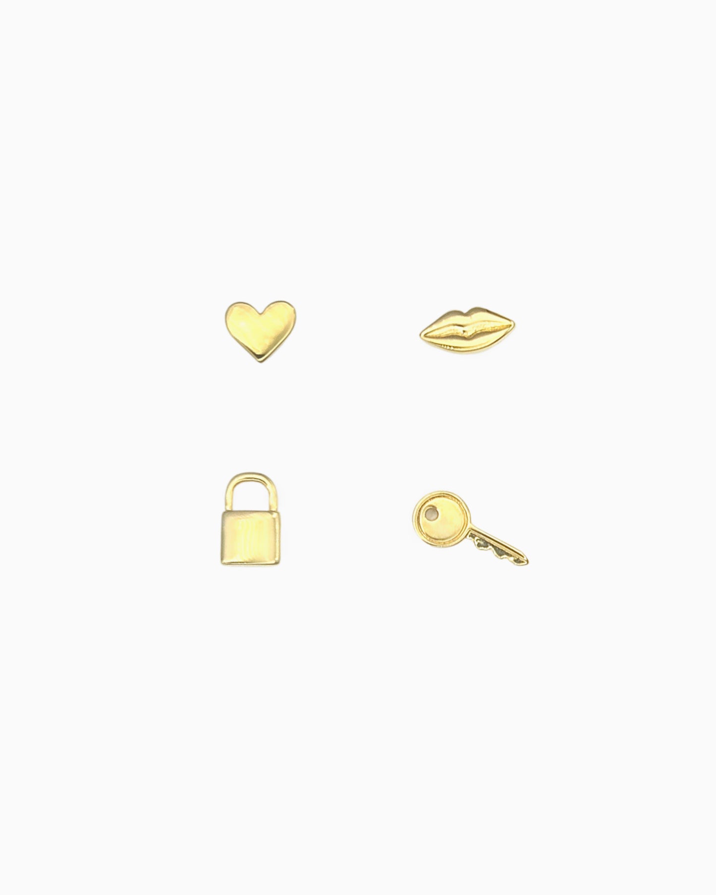 LOVE MISMATCHED STUD SET