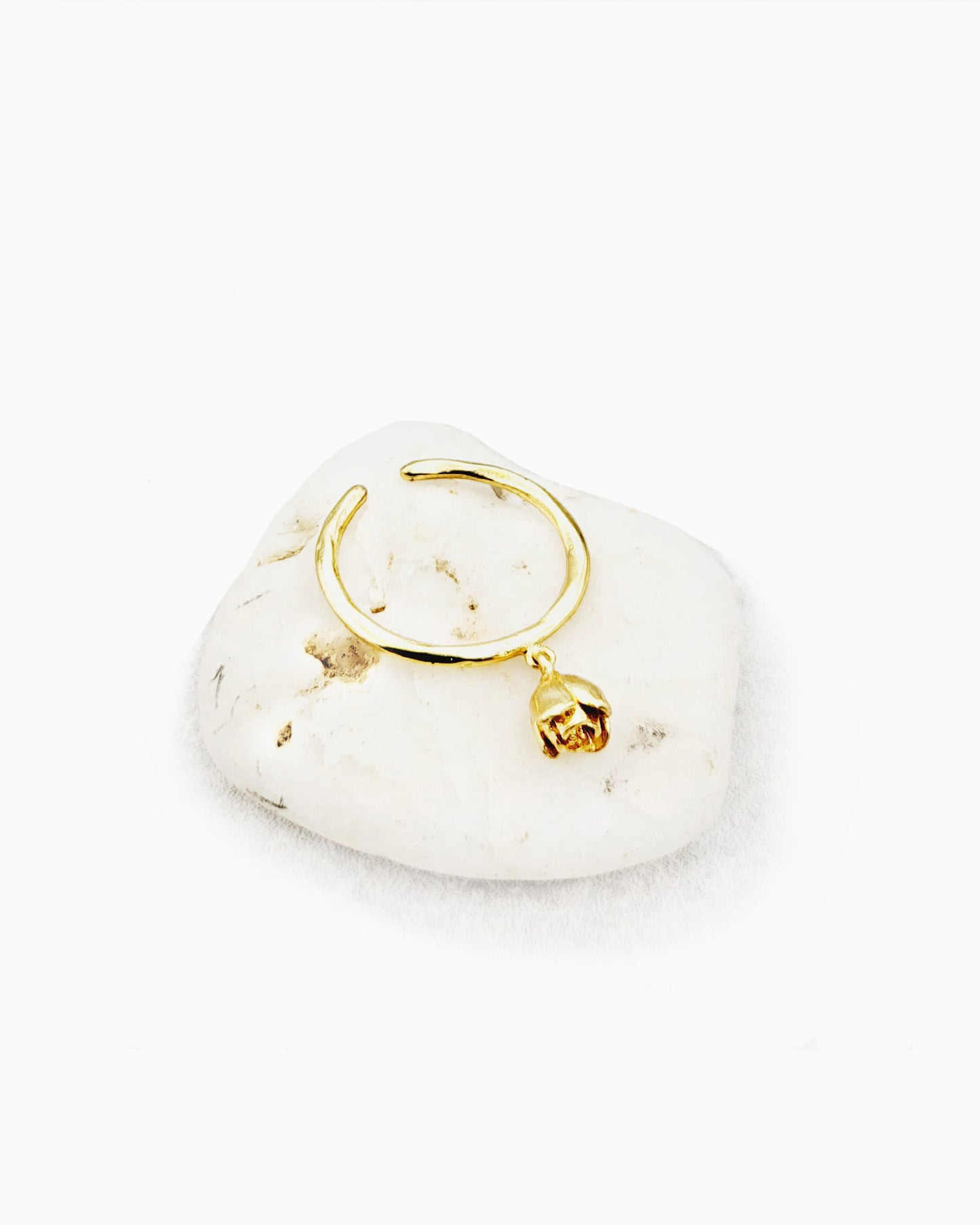 ROSEBUD CHARM ADJUSTABLE RING