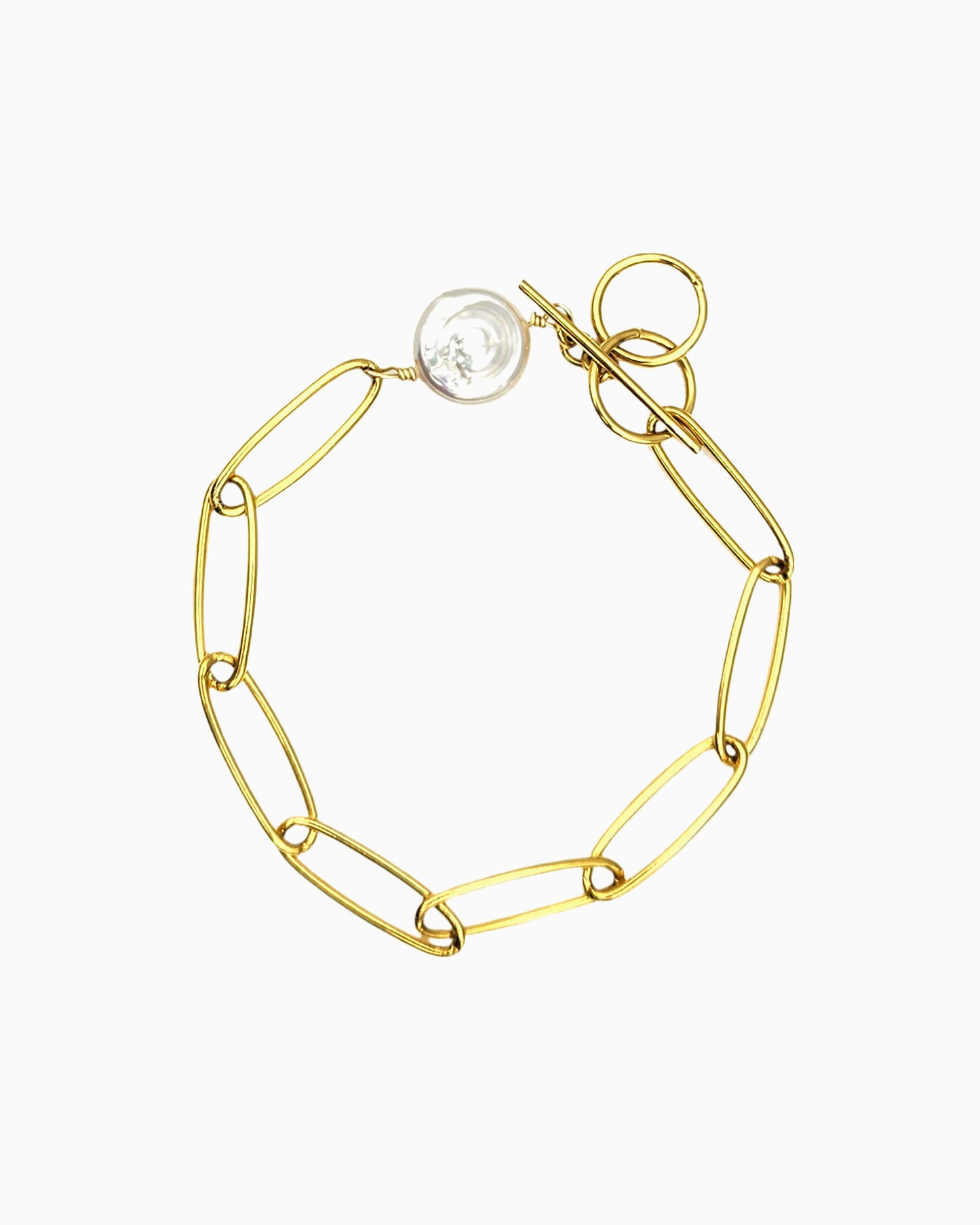 PAPERCLIP COIN PEARL CHARM TOGGLE BRACELET