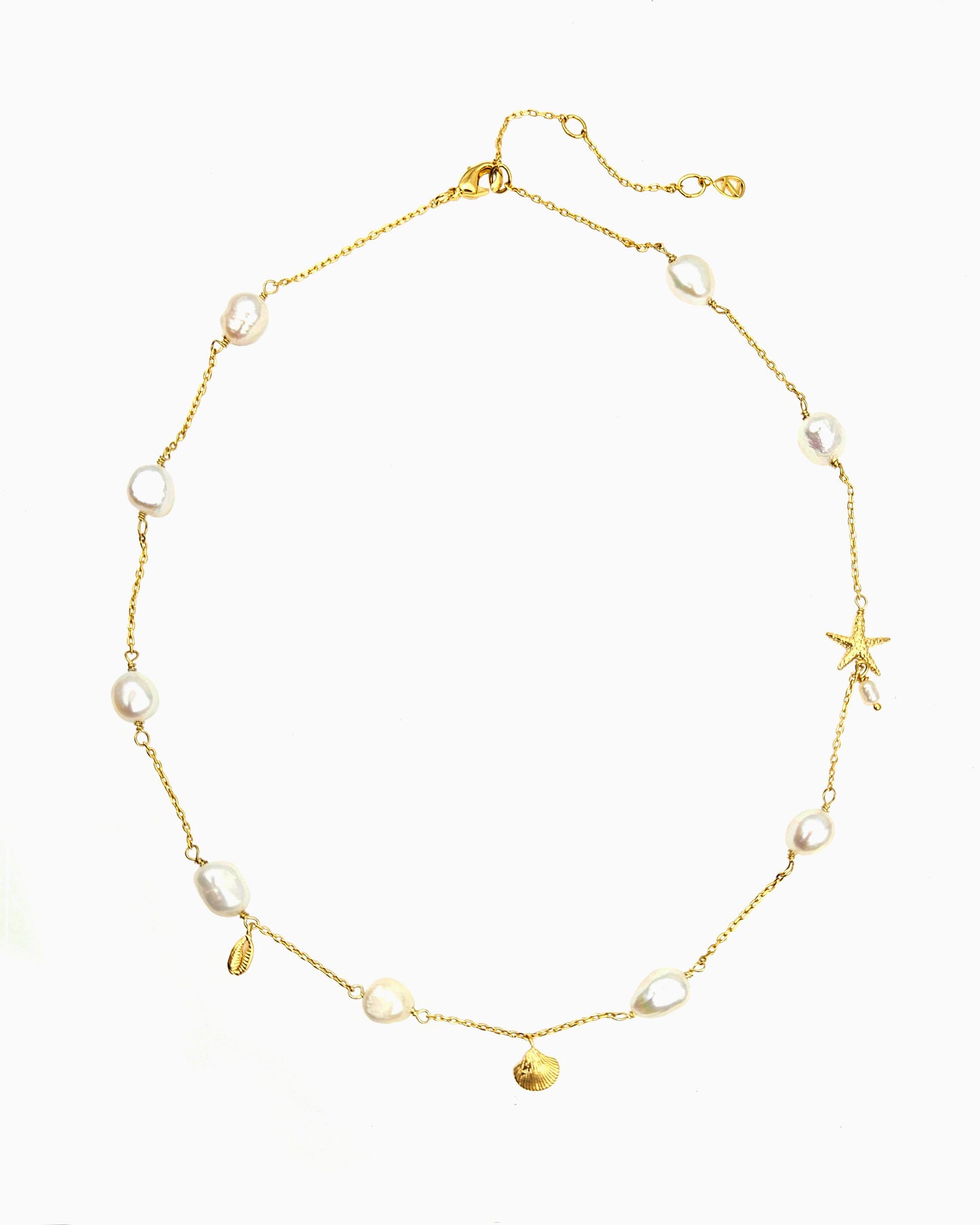 SEASIDE PEARL CHARM NECKLACE