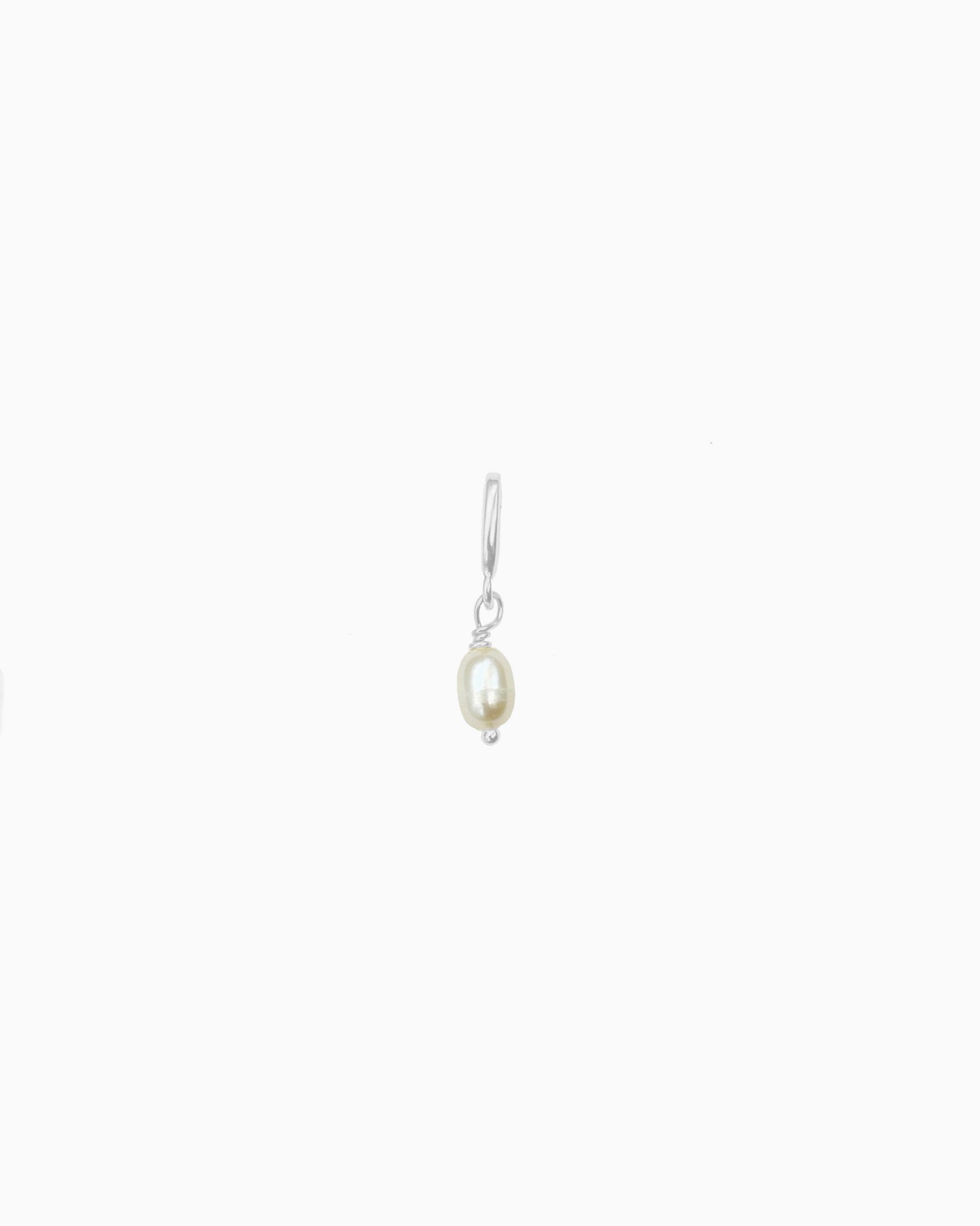 MINI FRESHWATER PEARL CLIP-ON CHARM