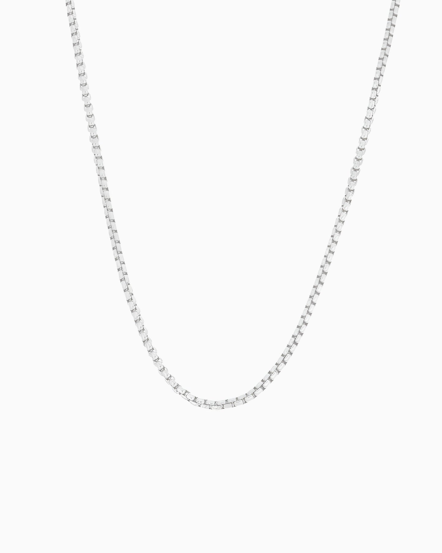 MEDIUM ROUND BOX CHAIN NECKLACE