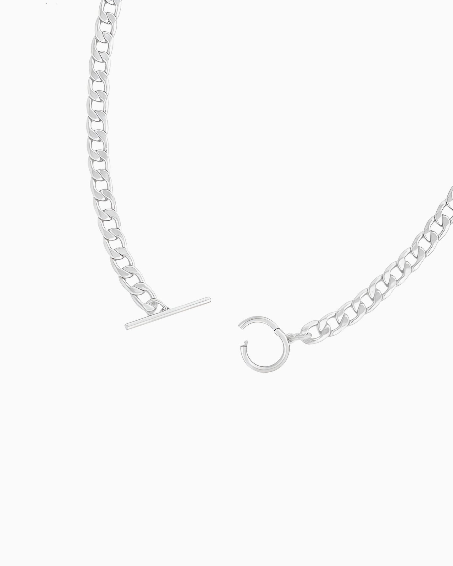 CURB CHAIN CHARM HOLDER TOGGLE NECKLACE