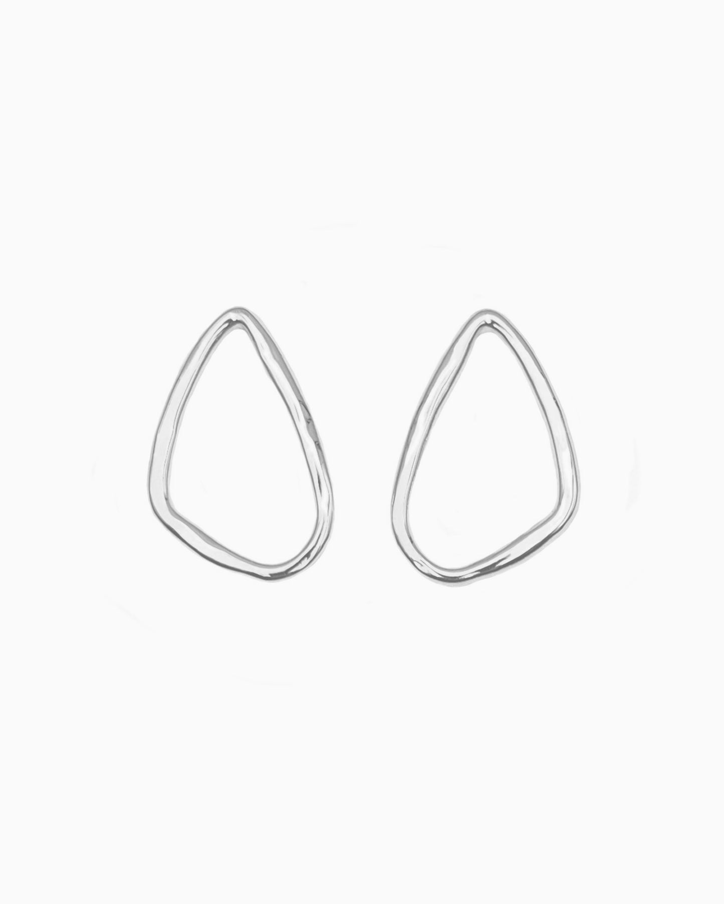MOLTEN TRIANGLE EARRINGS