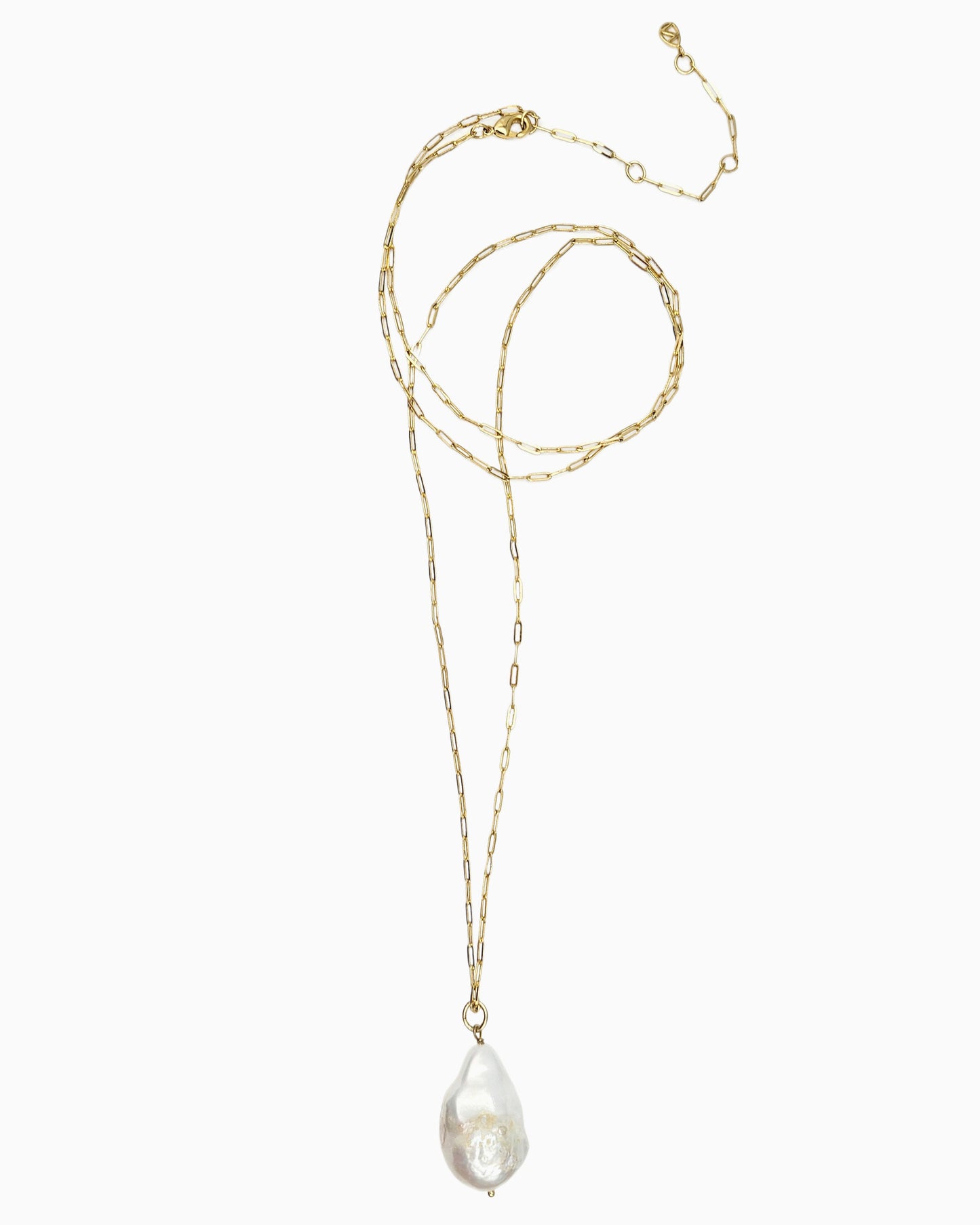 BAROQUE PEARL PENDANT NECKLACE