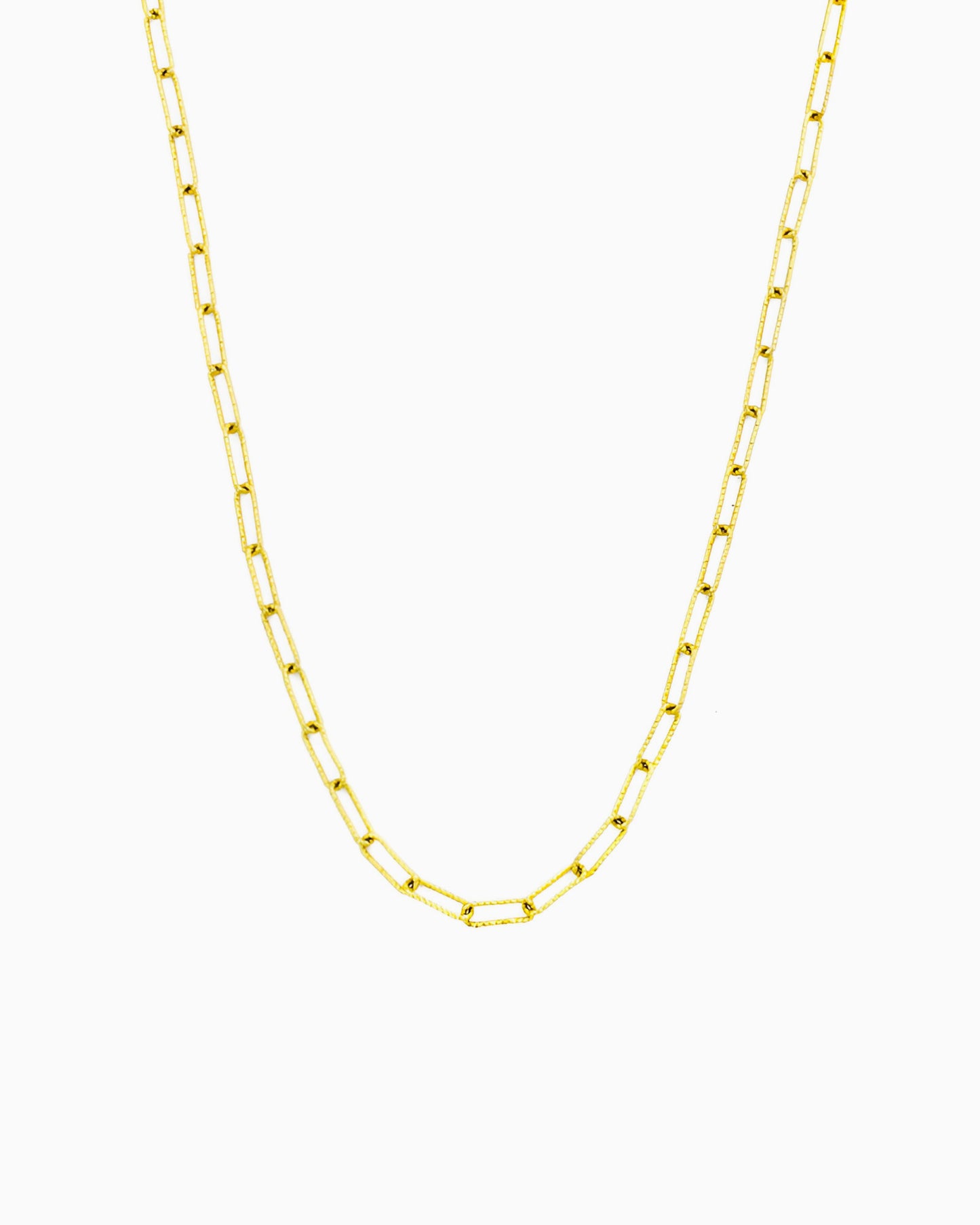 TEXTURED PAPERCLIP CHAIN NECKLACE