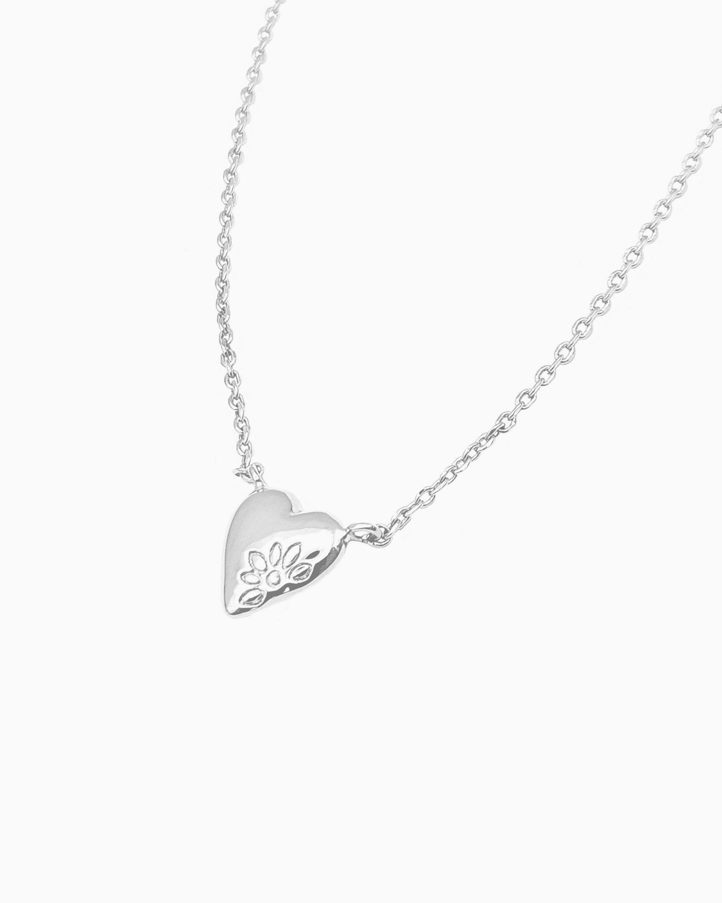 MINI HEART NECKLACE