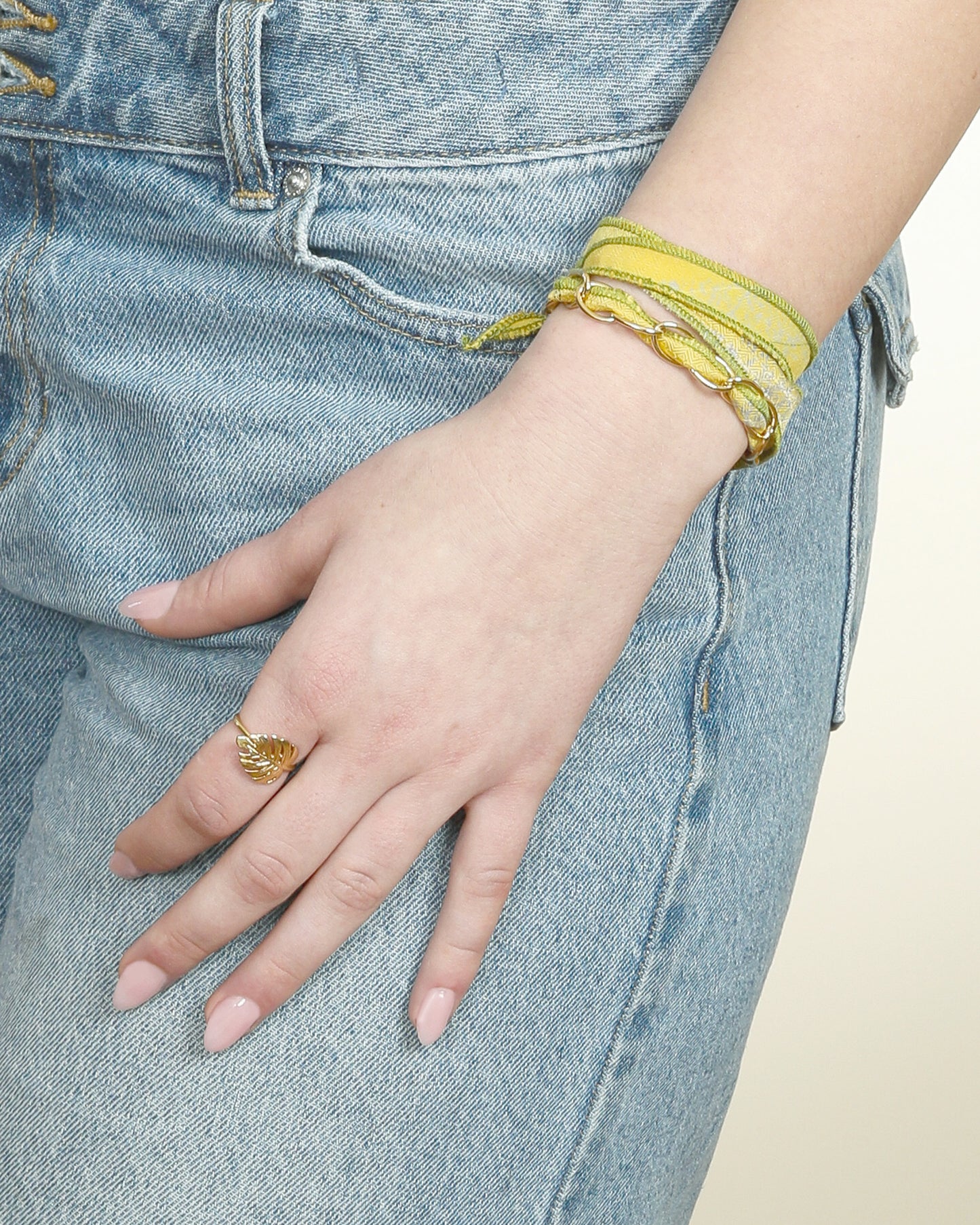 SUNLIT GREEN SILK RIBBON CHAIN BRACELET