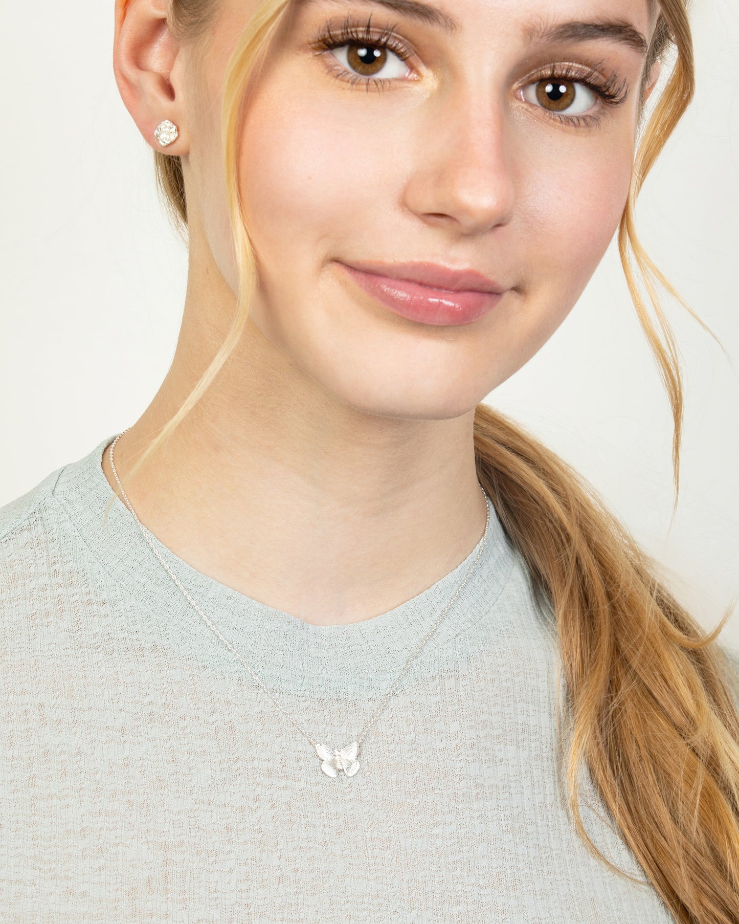 BUTTERFLY NECKLACE