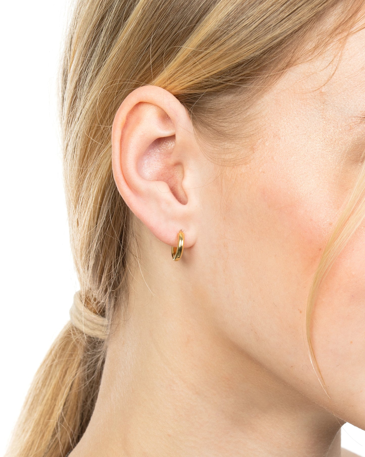 SMALL HUGGIE HOOP EARRINGS