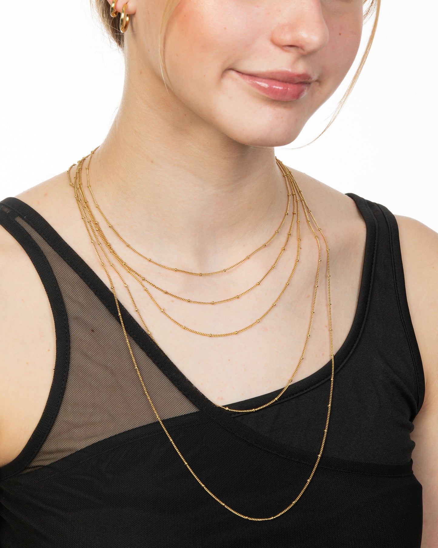 DAINTY SATELLITE CHAIN NECKLACE