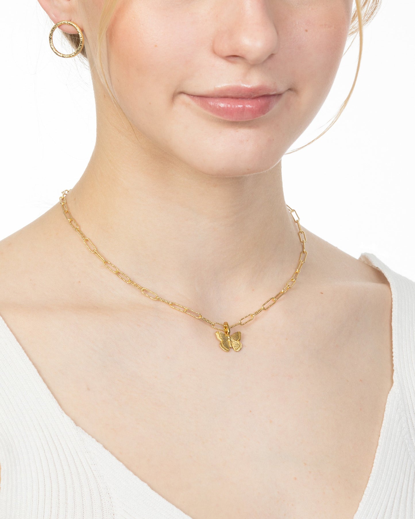 TEXTURED PAPERCLIP CHAIN NECKLACE