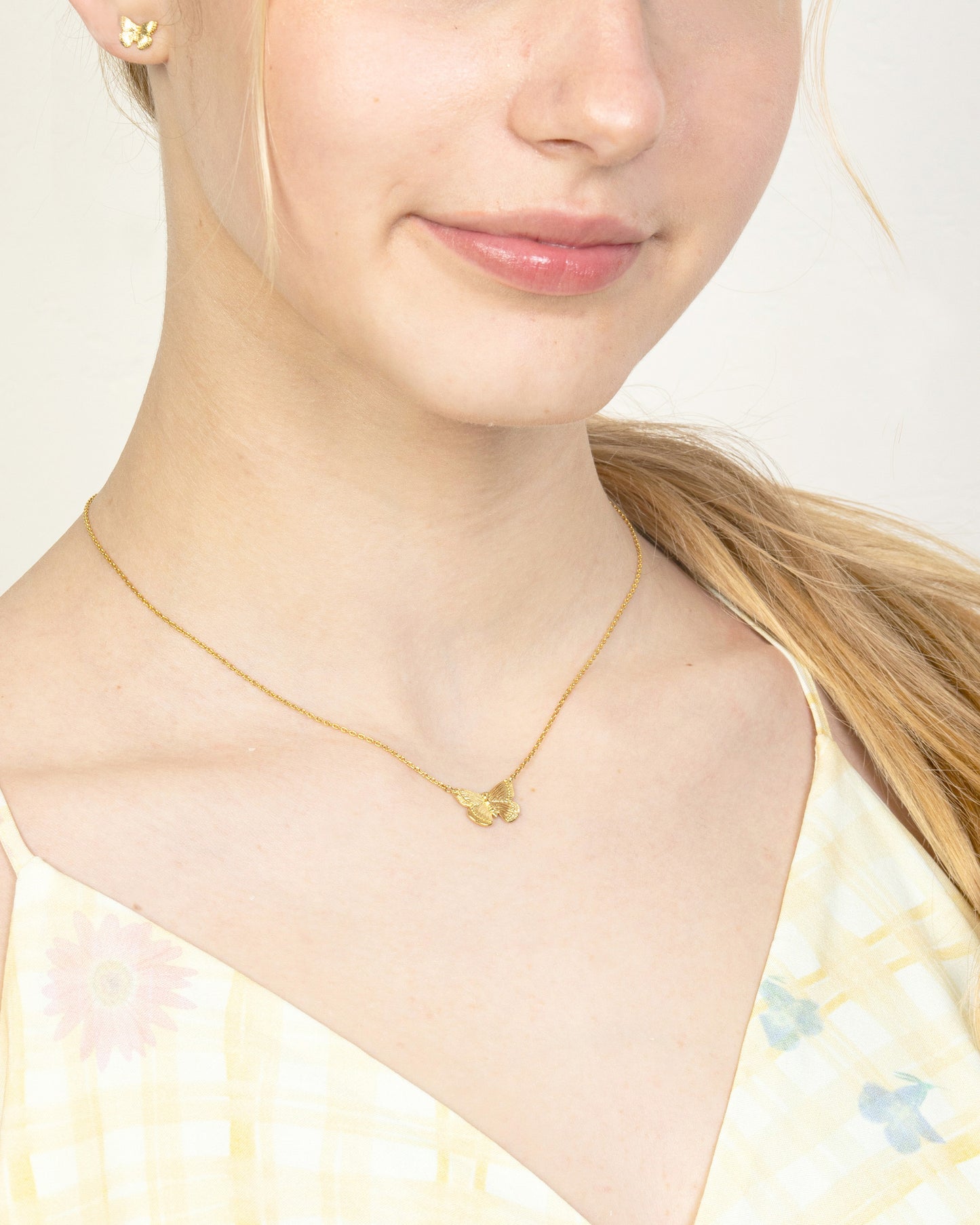 BUTTERFLY NECKLACE