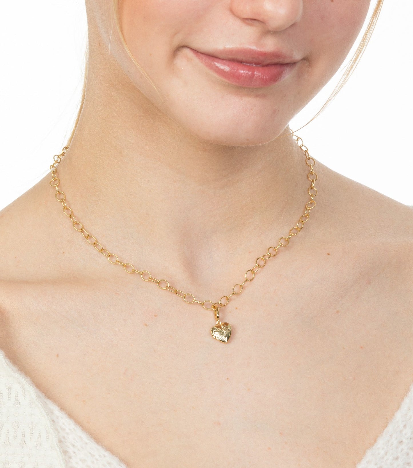 TEXTURED CABLE CHAIN NECKLACE