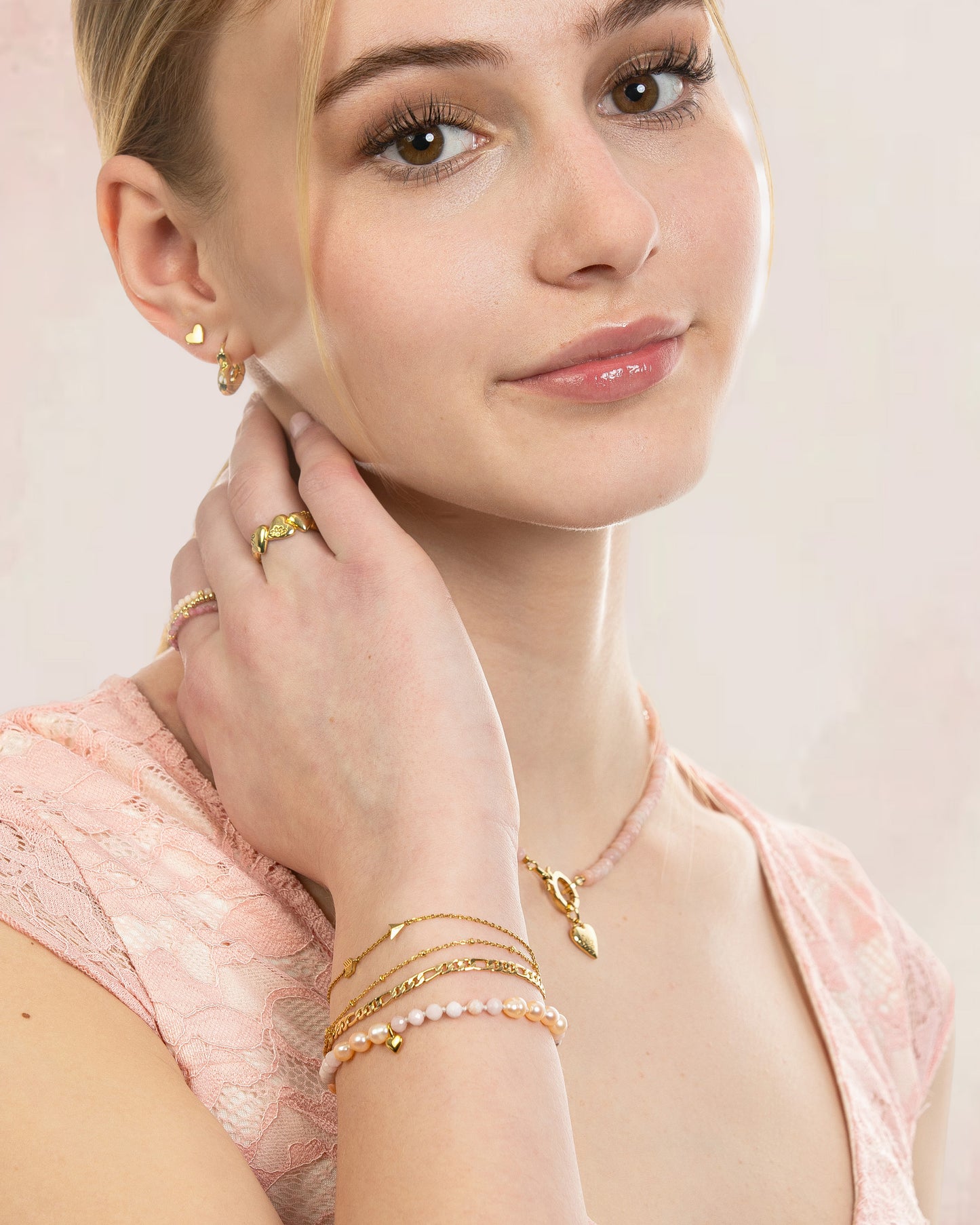 PINK OPAL & PEARLS BEADED BRACELET