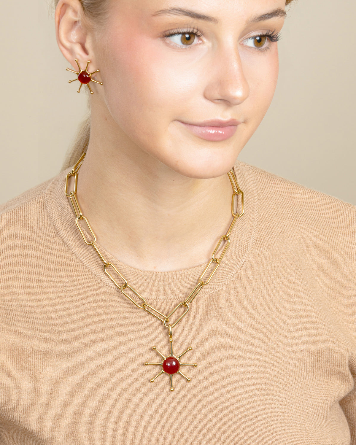 BOLD PAPERCLIP CHAIN NECKLACE-Gold