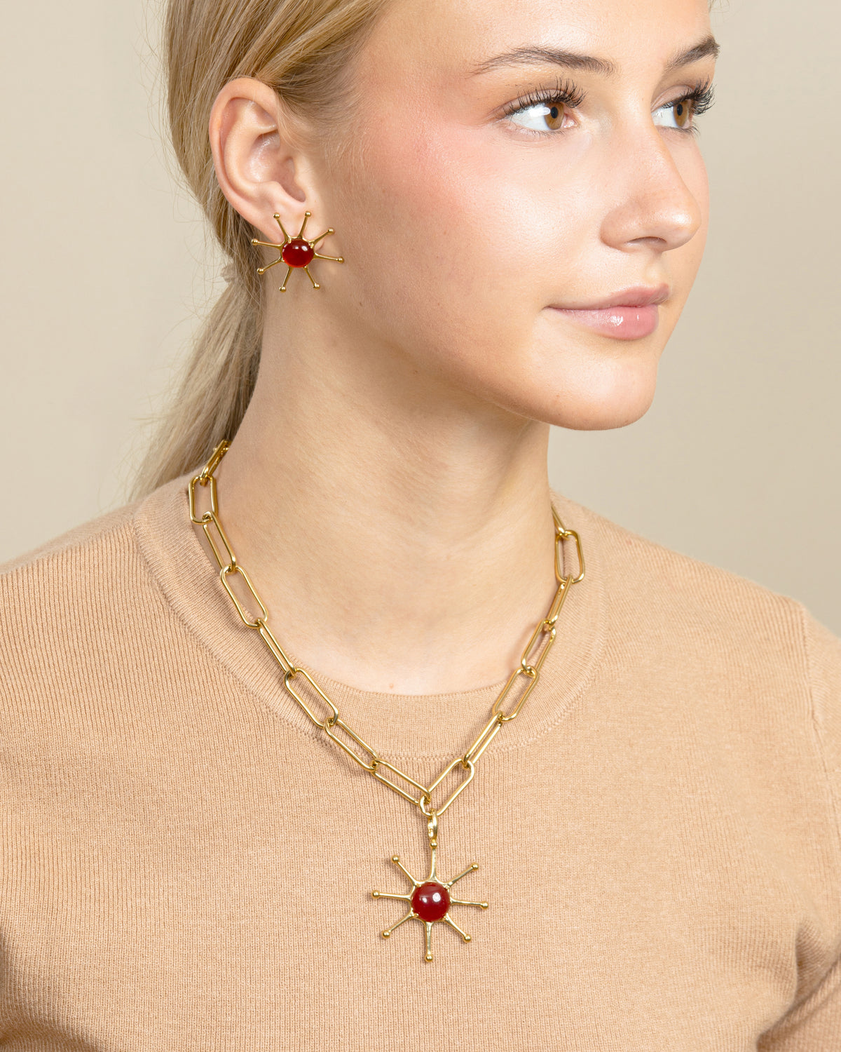 GEMSTONE SUN CHARM NECKLACE-Red Agate