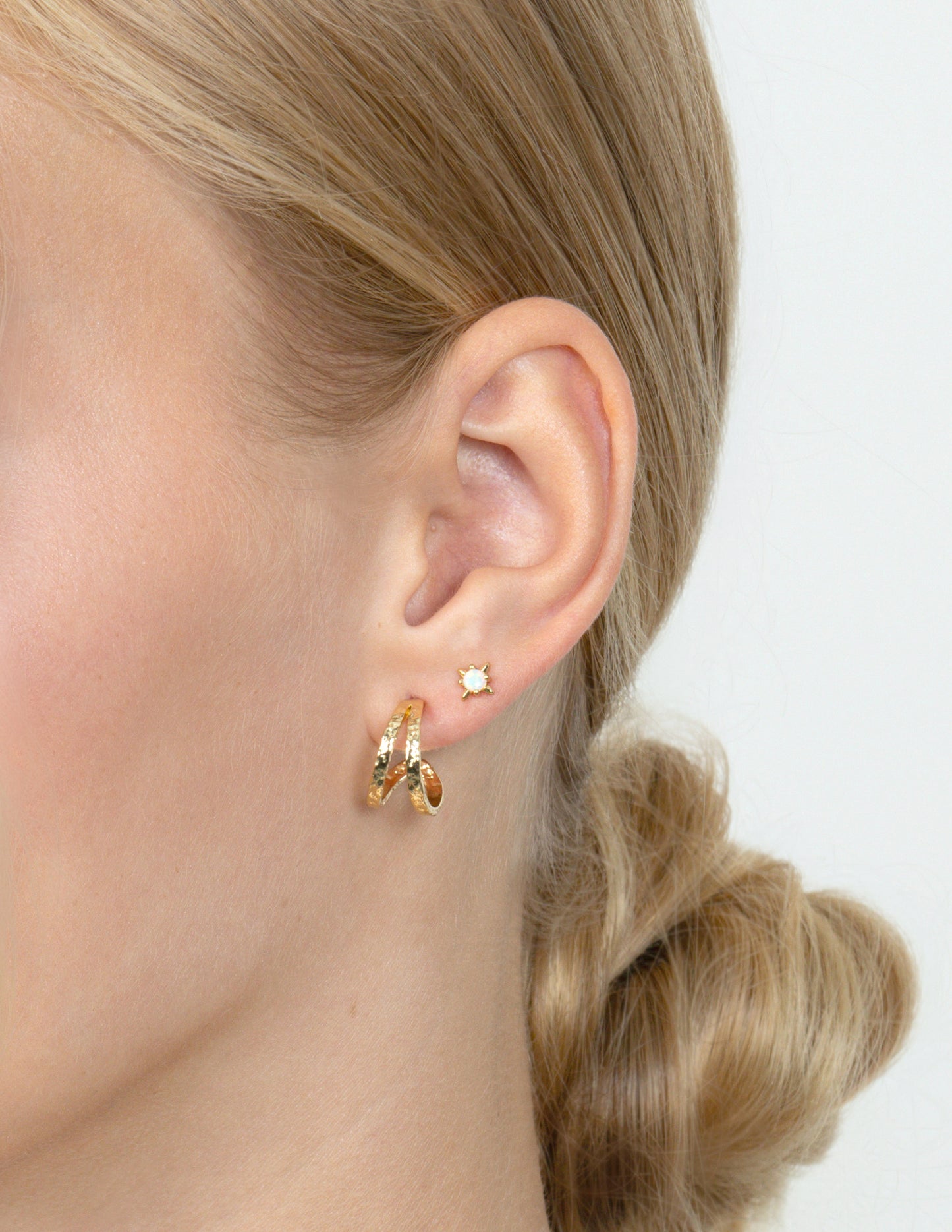 SOFT EROSION DOUBLE HOOP EARRINGS