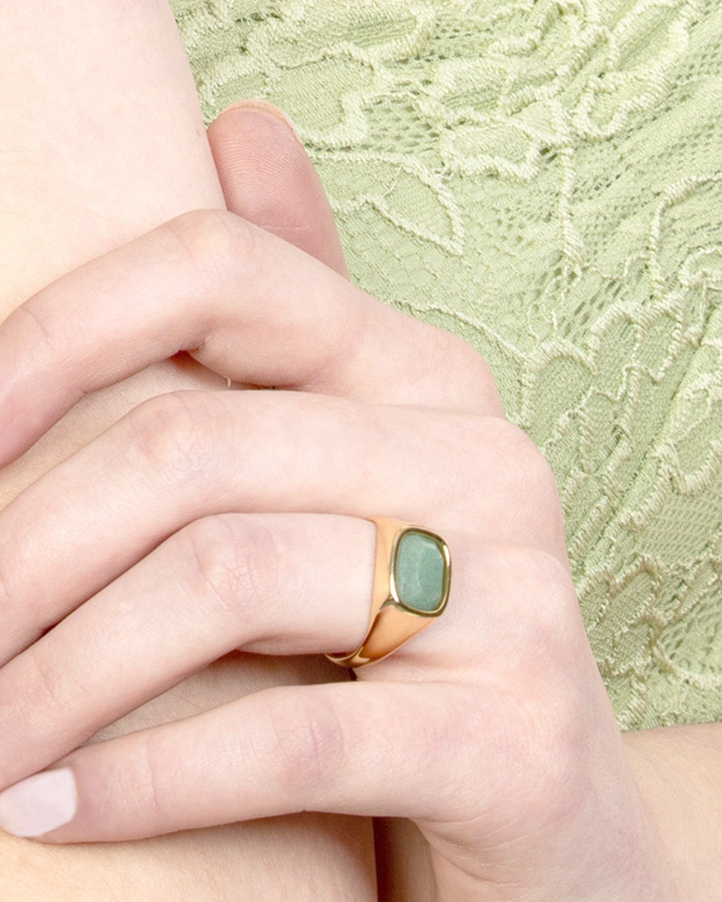 GEMSTONE SIGNET RING-Green Aventurine