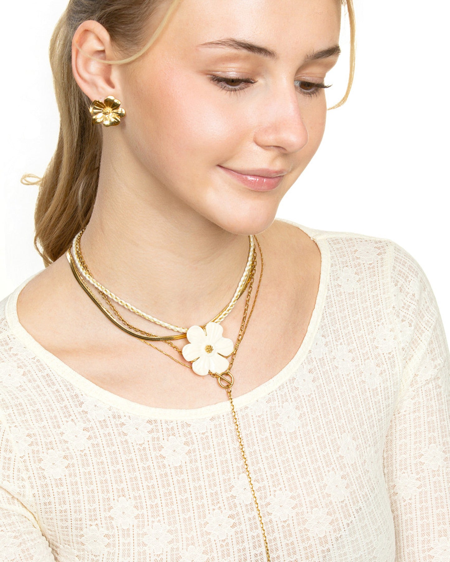BOLD BLOOM STUD EARRINGS