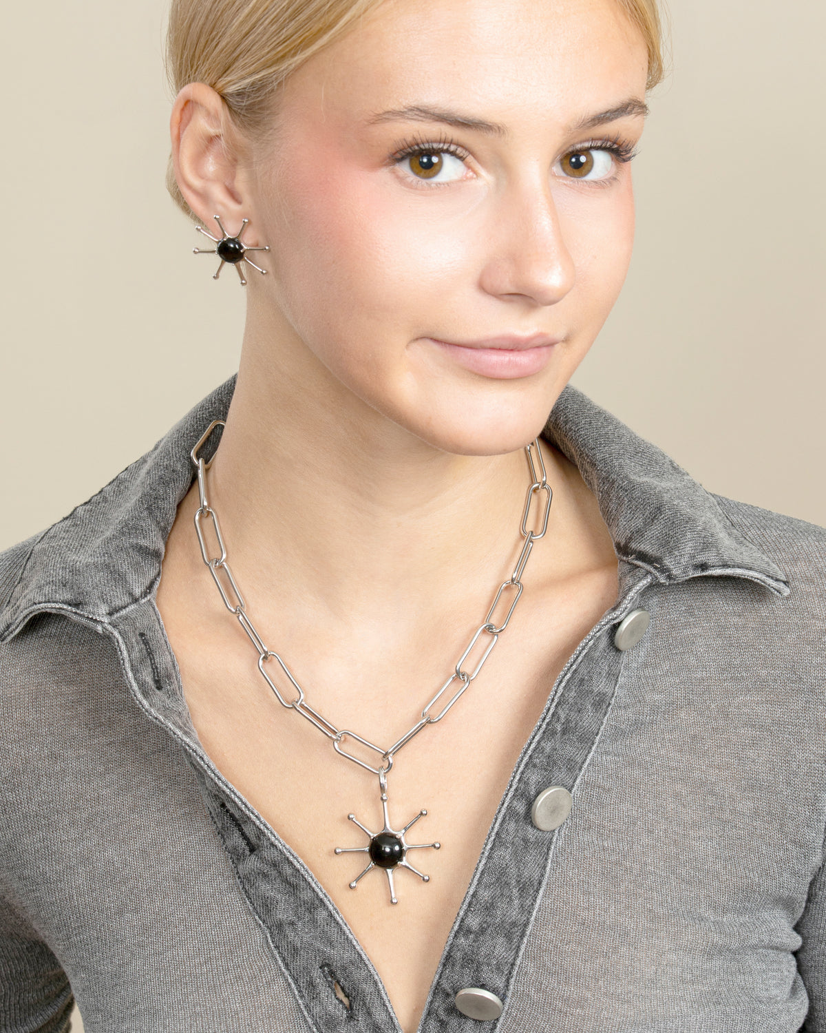GEMSTONE SUN CHARM NECKLACE-Black Agate