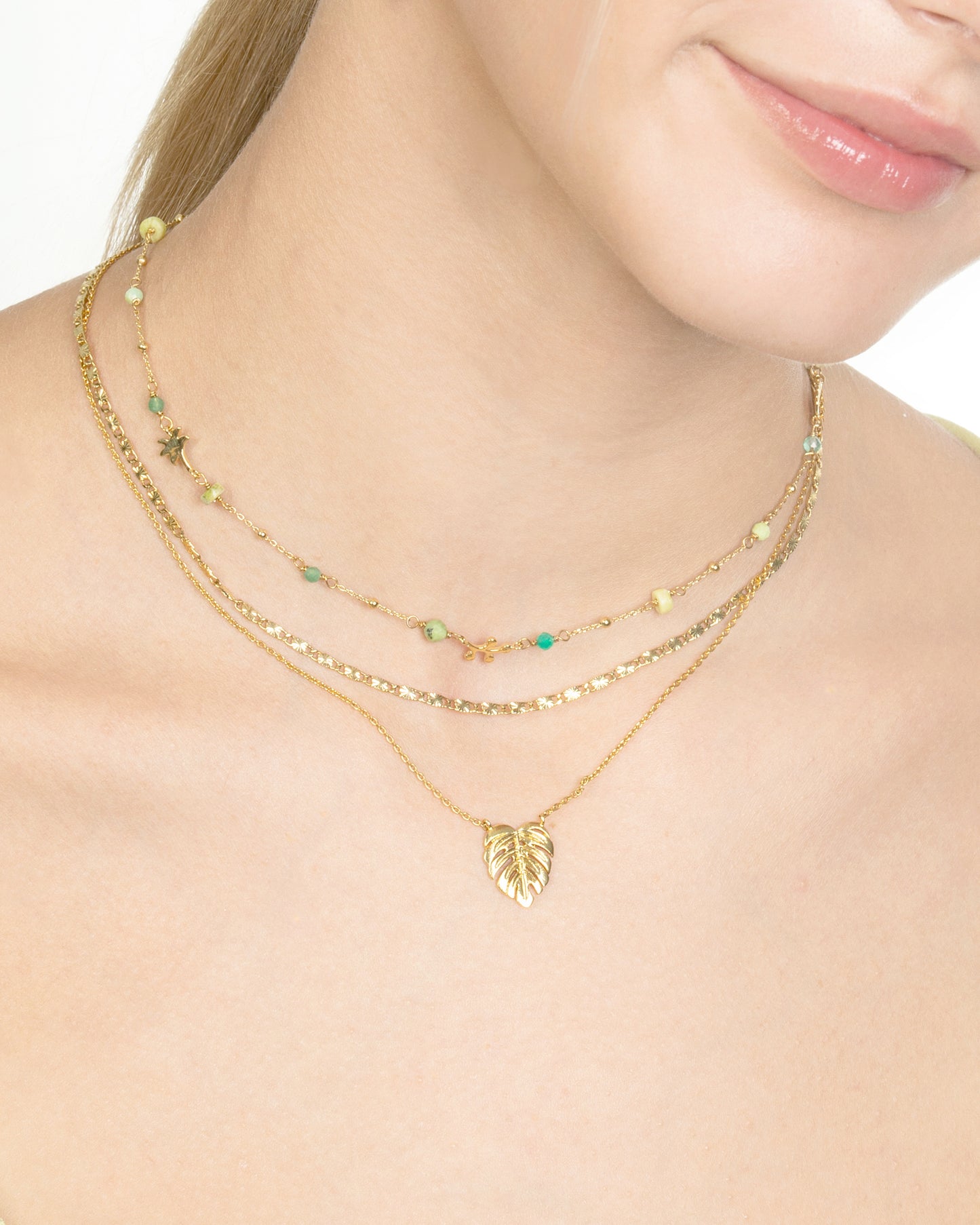 MONSTERA LEAF CHARM NECKLACE