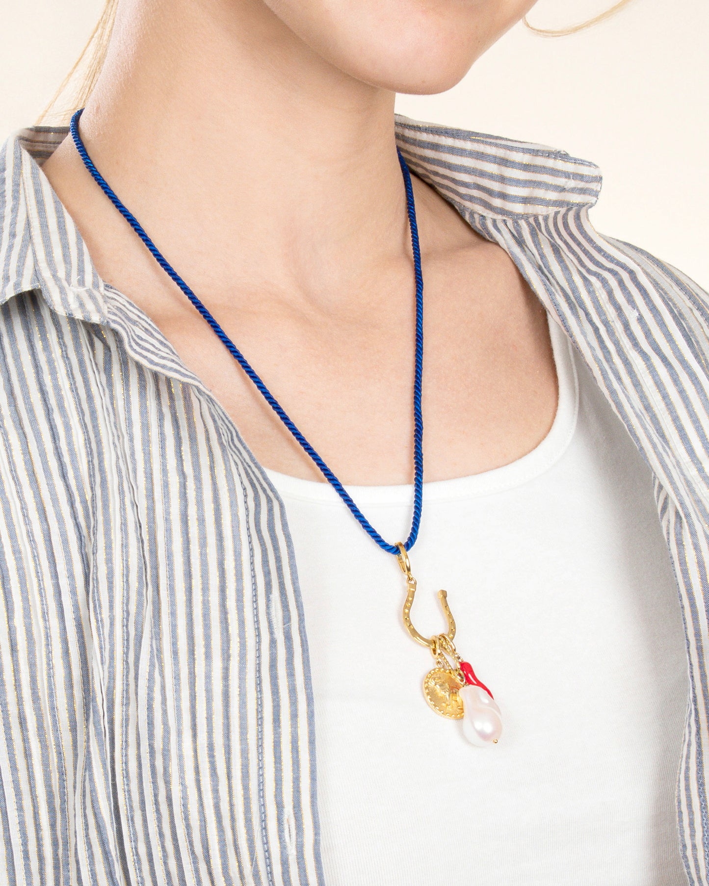 LARGE HORSESHOE CLIP-ON CHARM