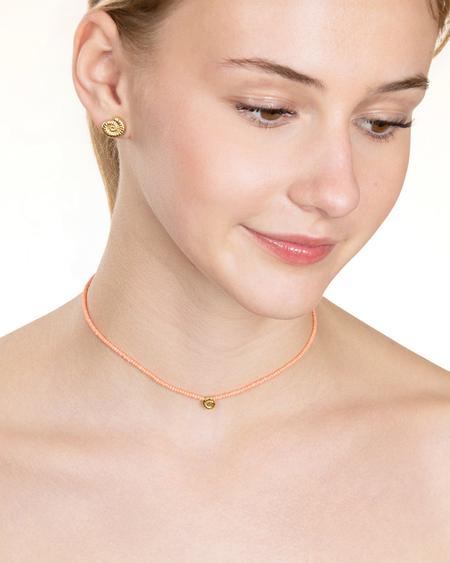 PEACH CORAL NAUTILUS BEADED CHOKER