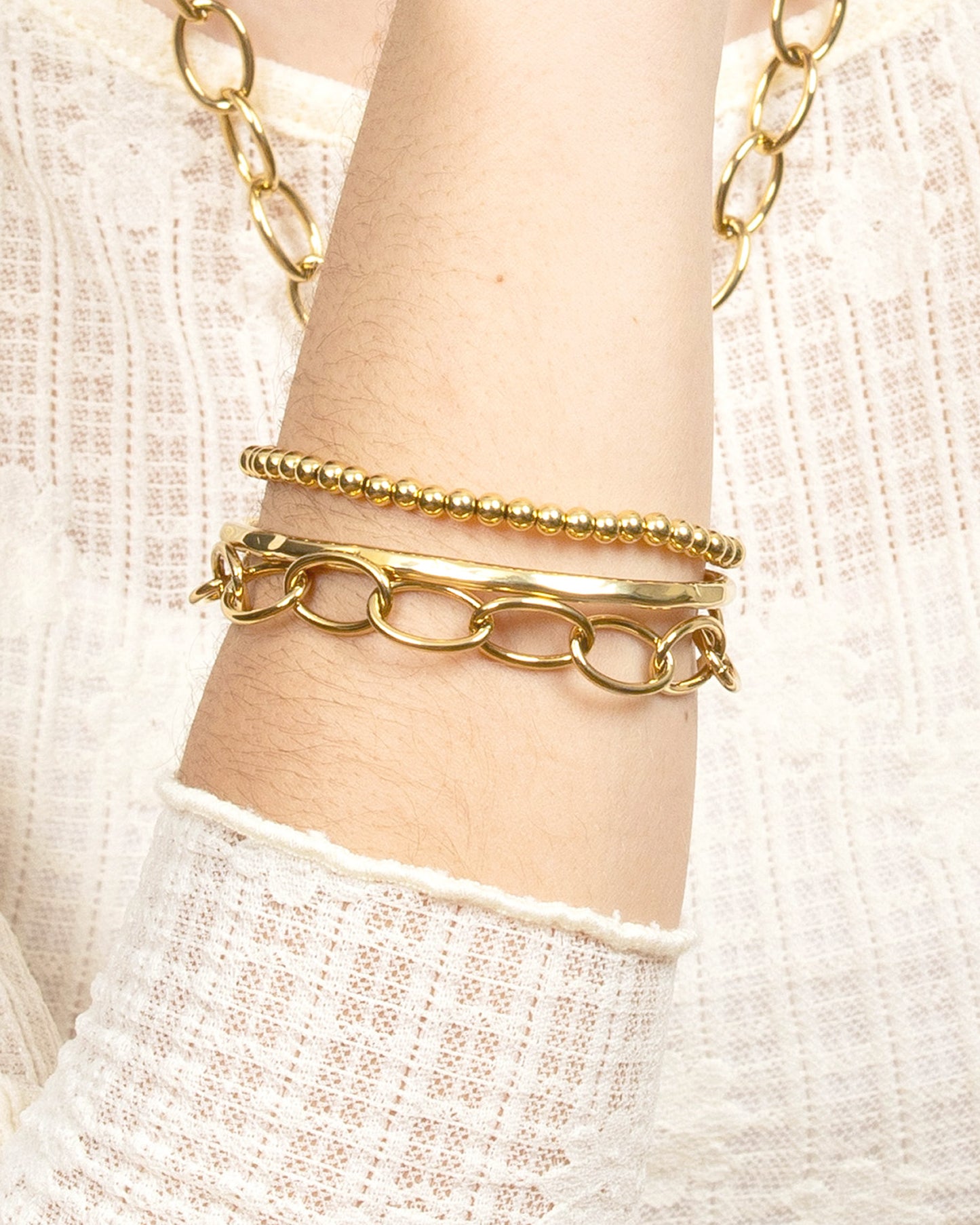 OVAL LINK CHAIN BRACELET