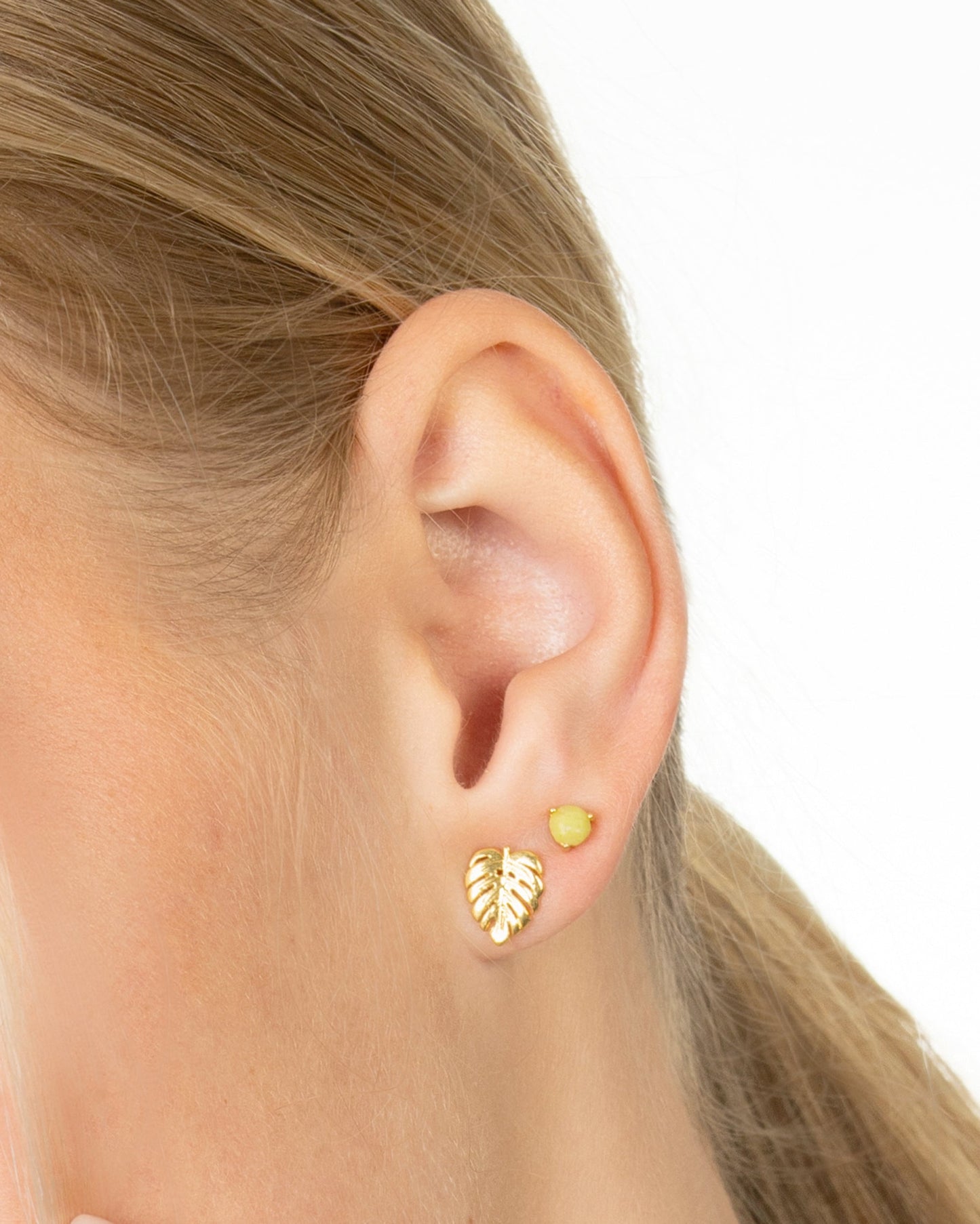 SOFT GLOW MISMATCHED STUD SET