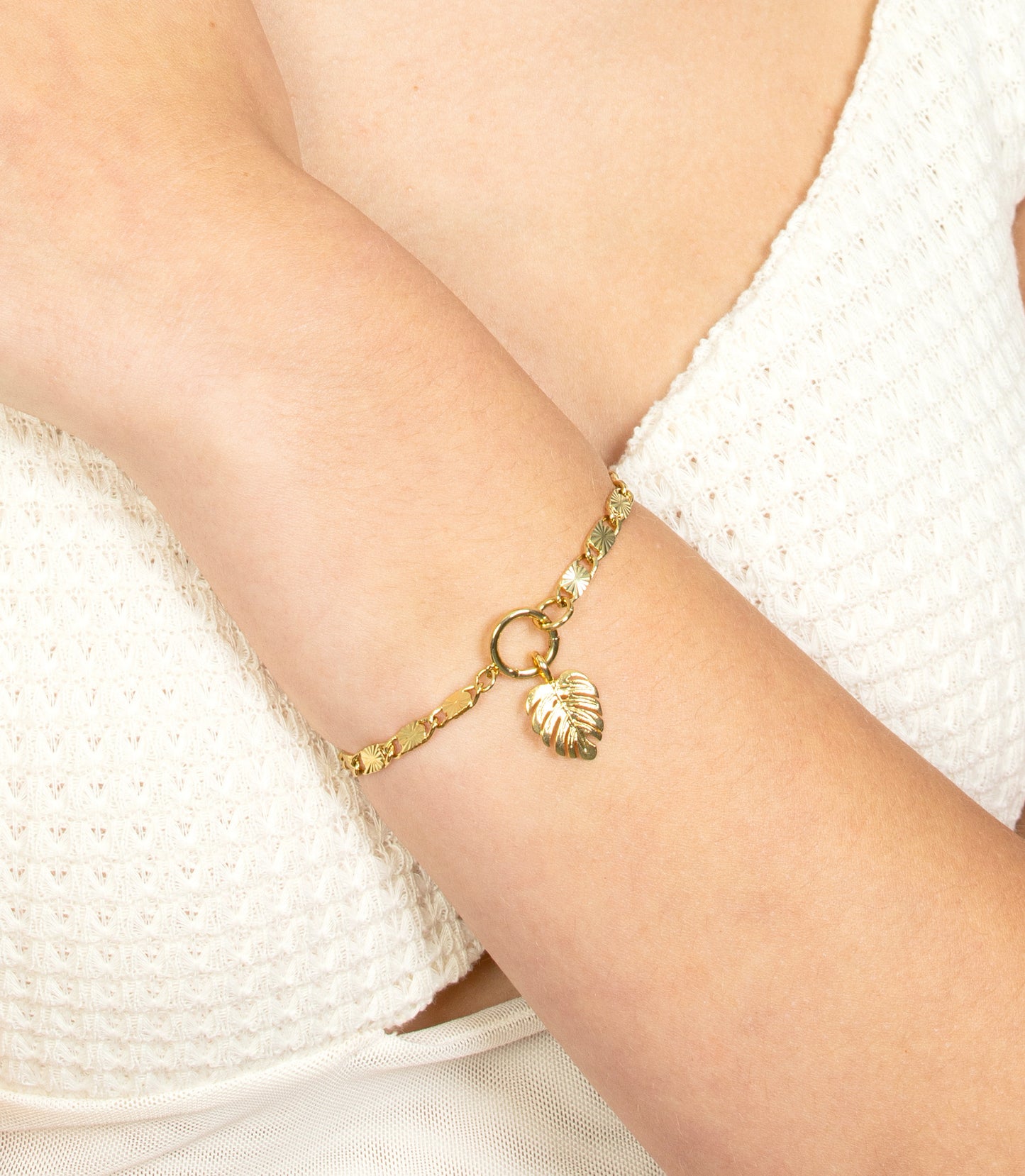 SUNBURST CHAIN CHARM HOLDER BRACELET