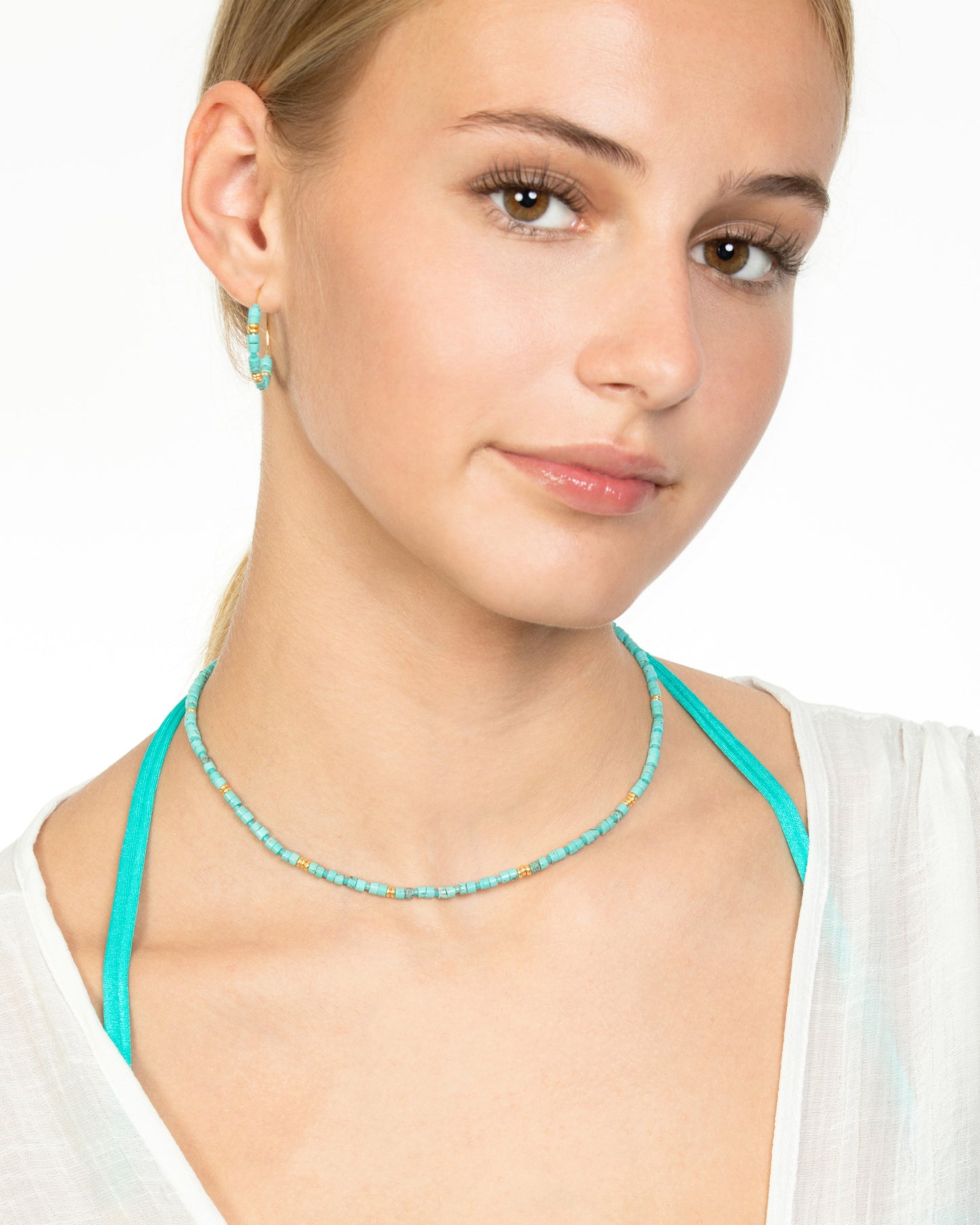 TURQUOISE BEADED NECKLACE