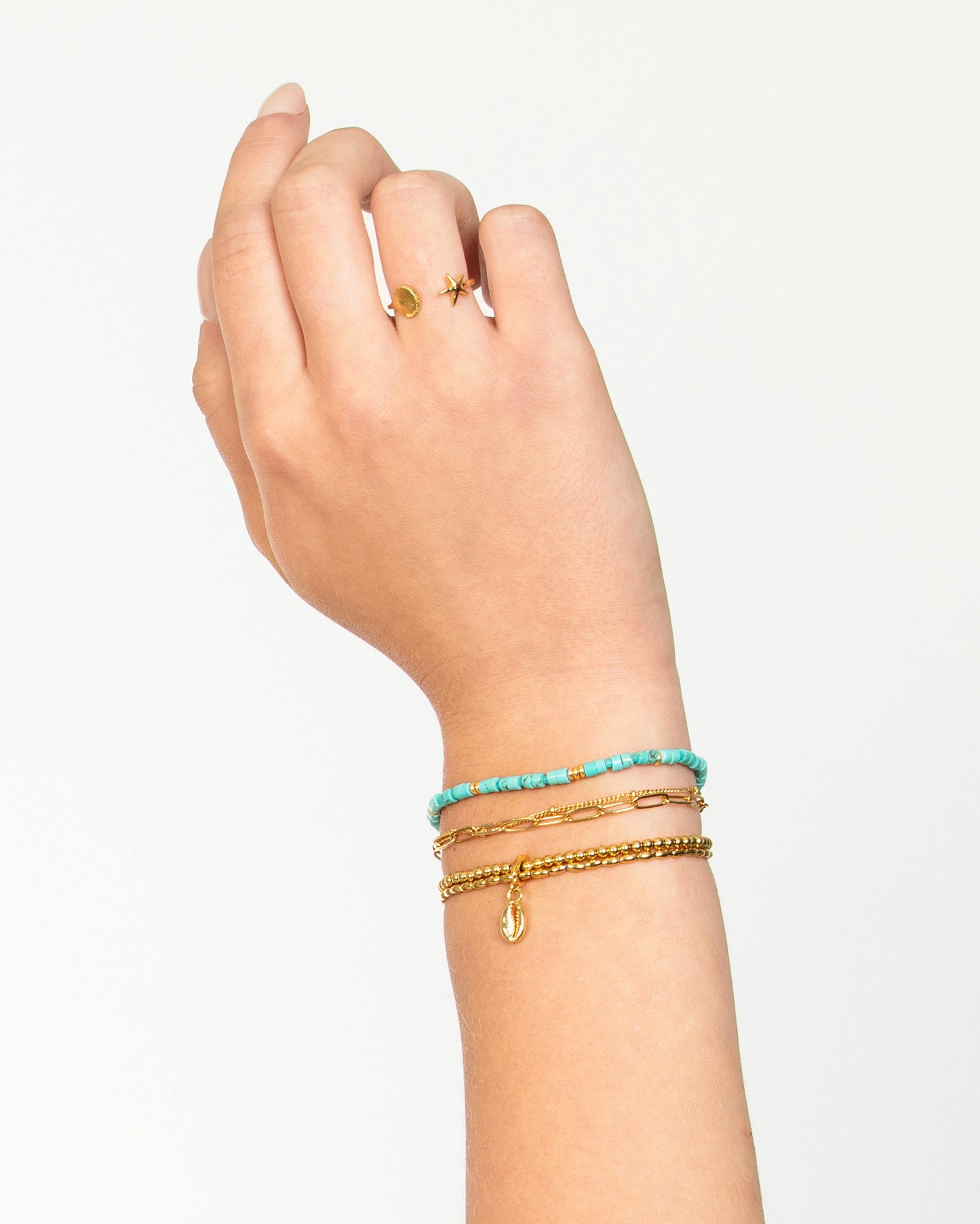 TURQUOISE BEADED BRACELET