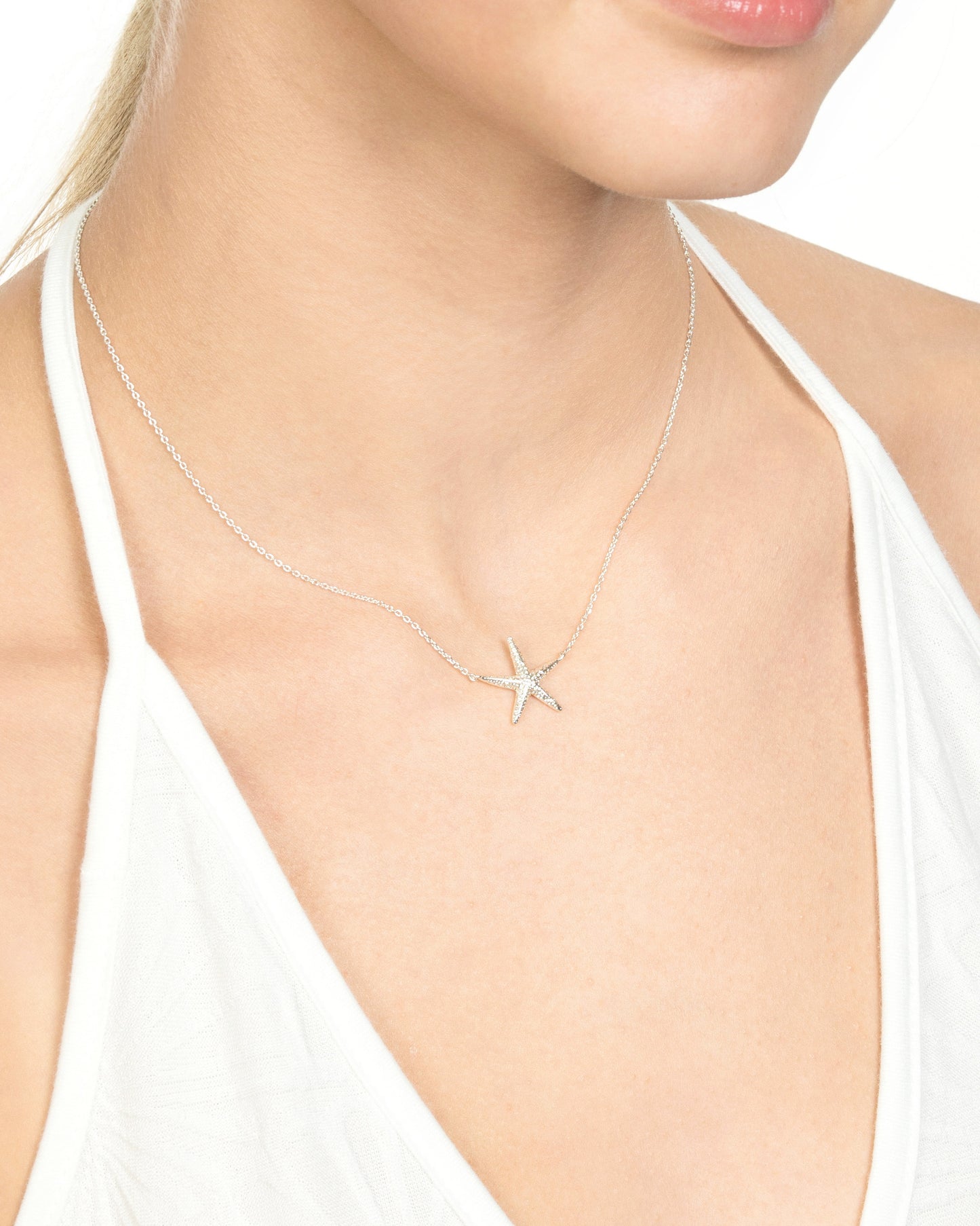 STARFISH CHARM NECKLACE