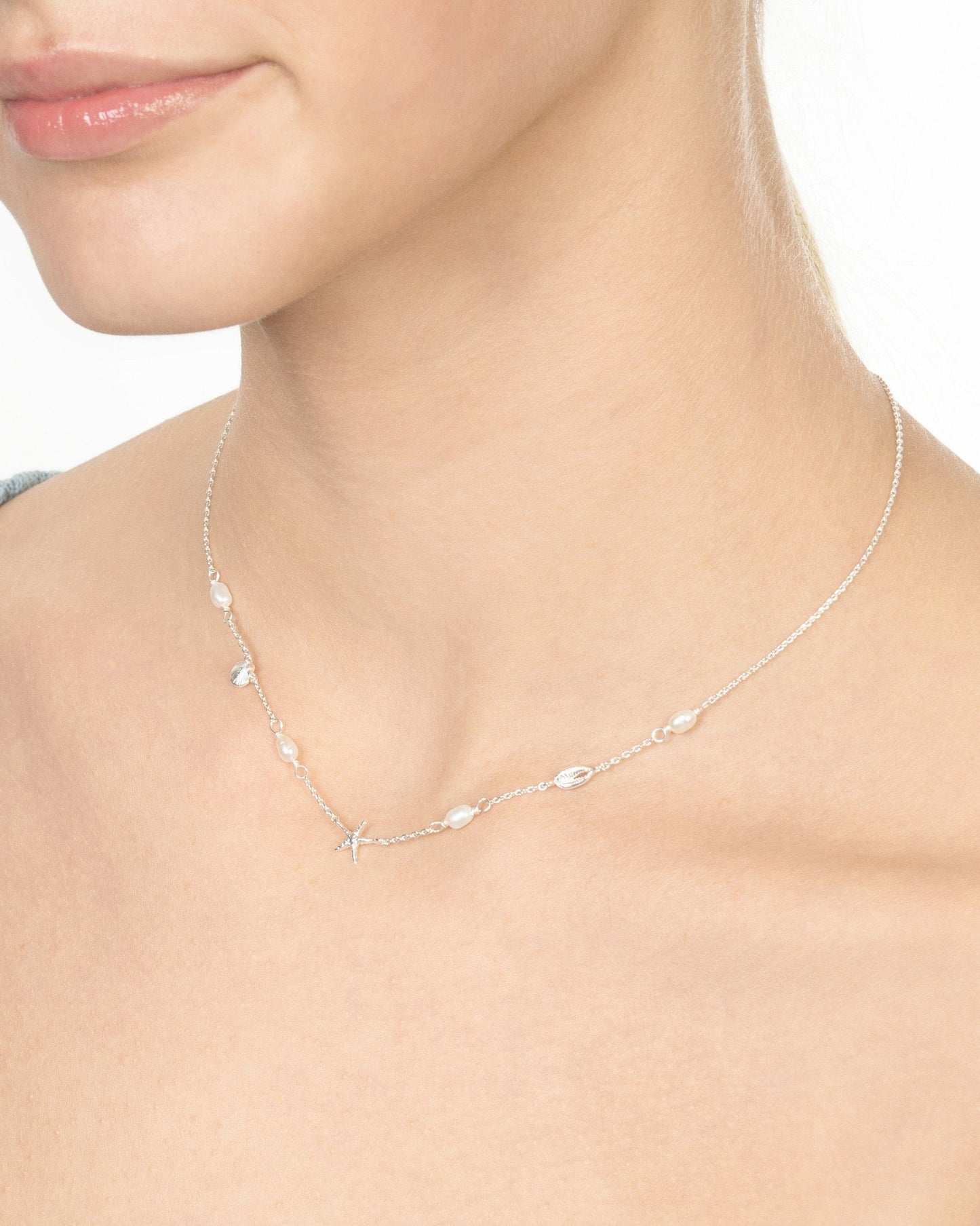 SEASIDE TREASURE CHARM NECKLACE